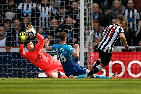 Newcastle United v Arsenal - Premier League